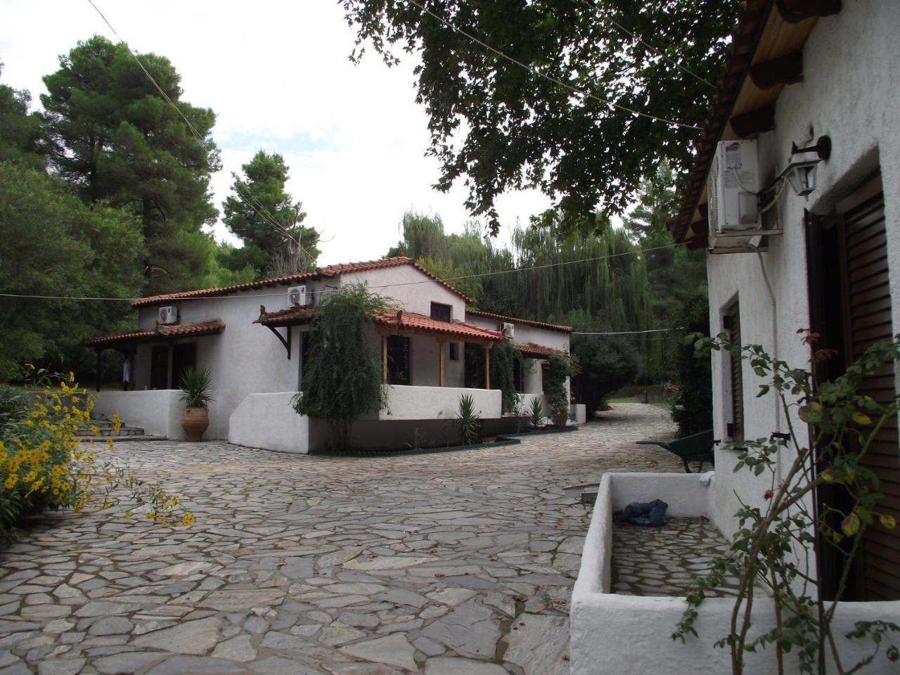 Amalia Apartments Koukounaries Exterior foto